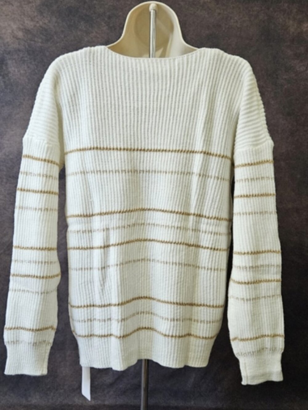 [NWT] Cocoimo V-Neck Loose Fitting Striped V-Neck Sweater - Picture 5 of 9